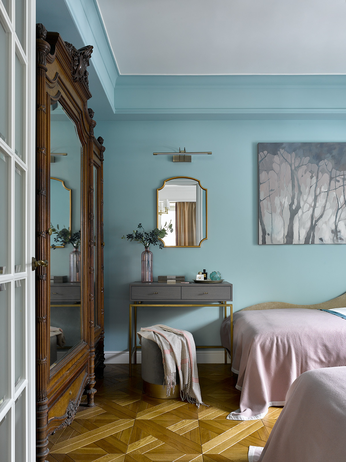 Houzz тур: 44 кв.м — квартира с многоуважаемым шкафом