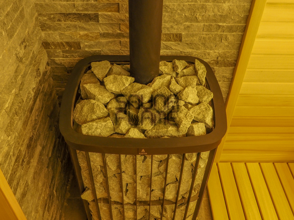 Сауна с соляным панно