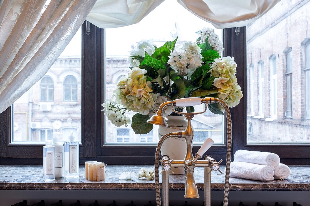 Продолжение истории.........