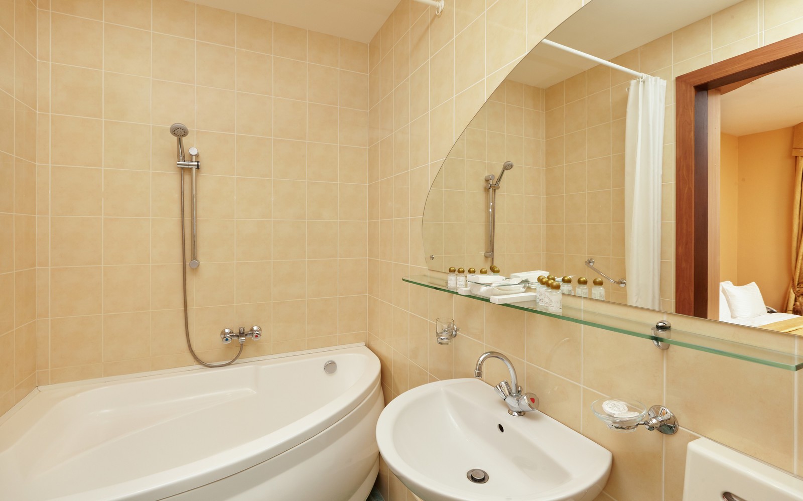 Номер категории "Бизнес" в отеле