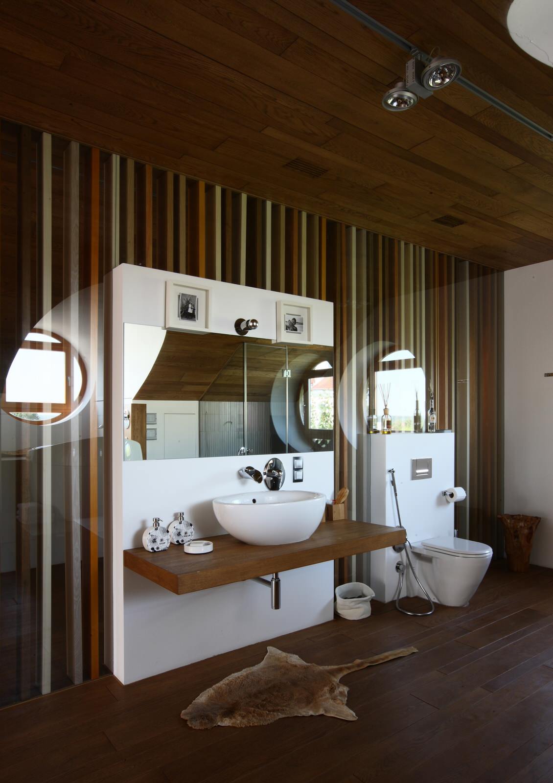 ИНТЕРЬЕР ДОМА ИЛЬИ ЛАГУТЕНКО