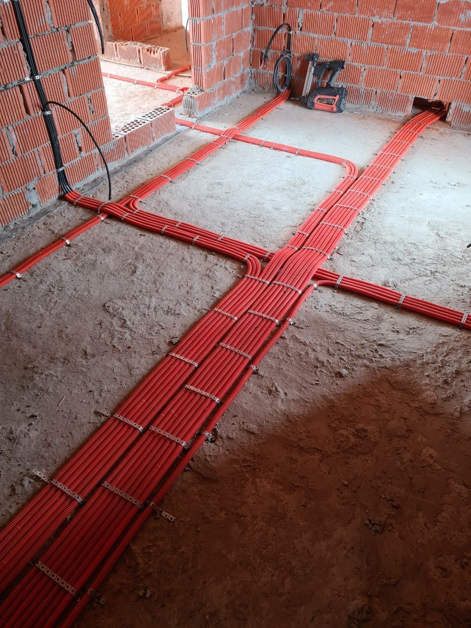 PHOTO-2023-01-29-14-11-16 3.jpg