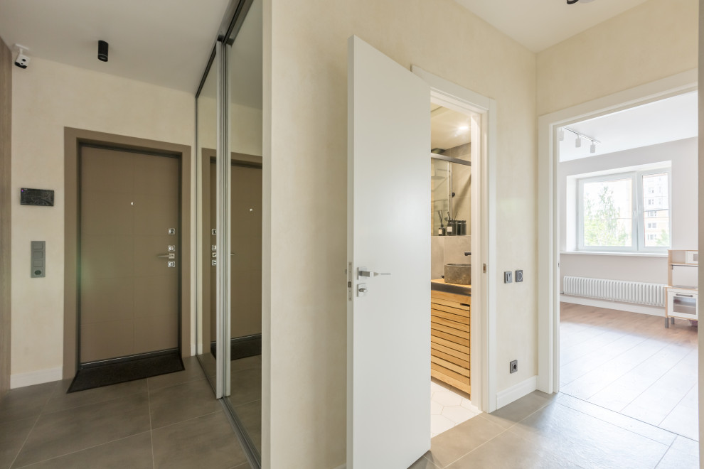 Обложка проекта: Ремонт четырехкомнатной квартиры в новостройке