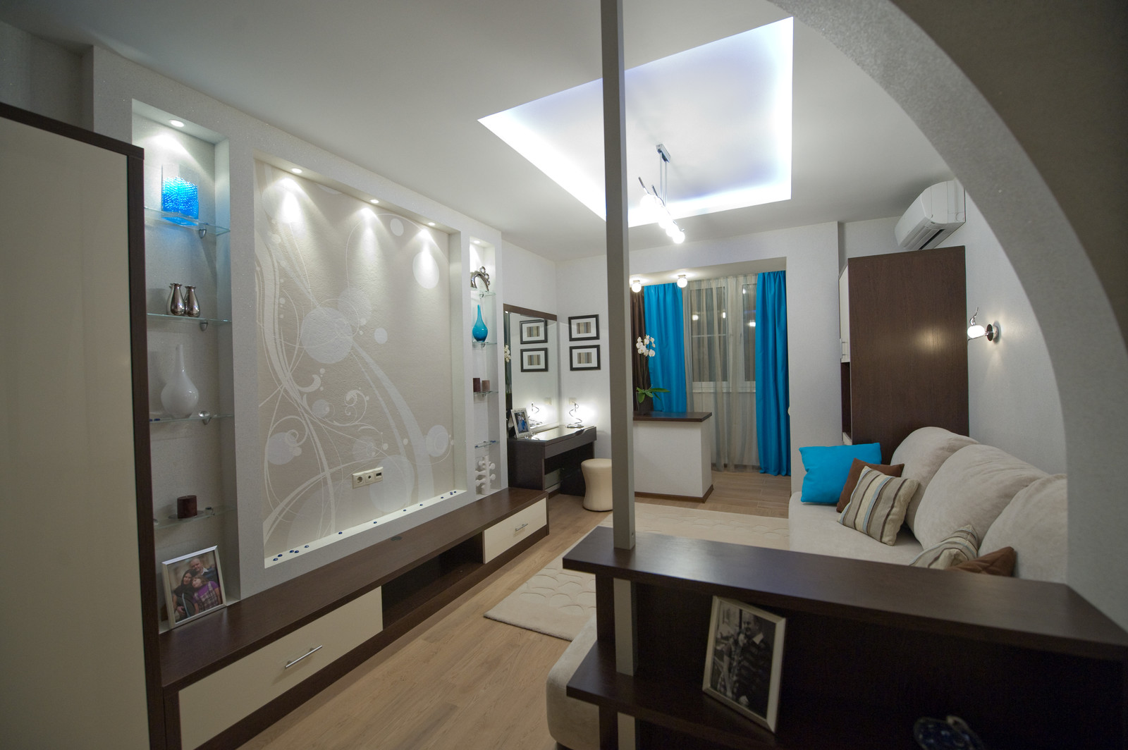 Михаил Смуров