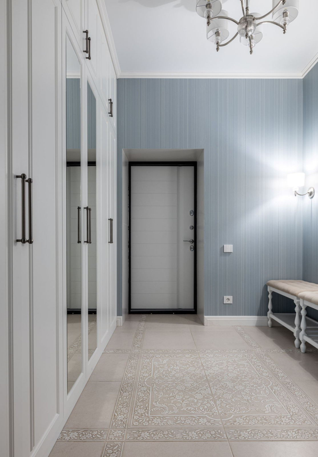 Реализация дизайн-проекта загородного дома в Нагаево