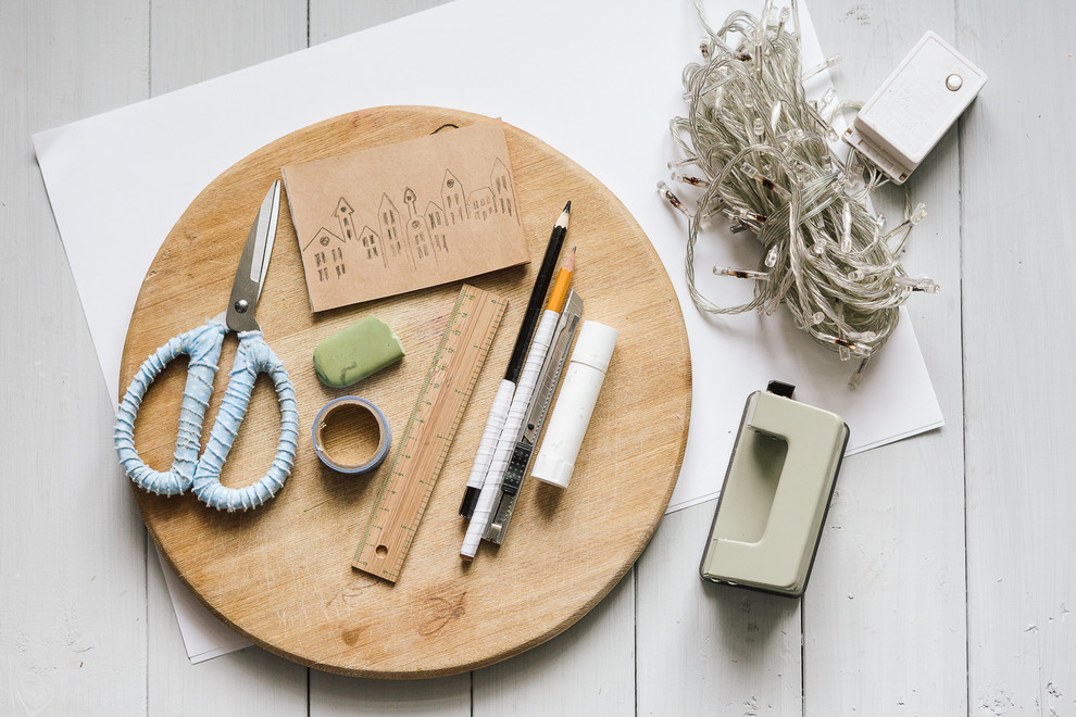 Своими руками: Вырезание из бумаги — волшебство на полке из ИКЕА