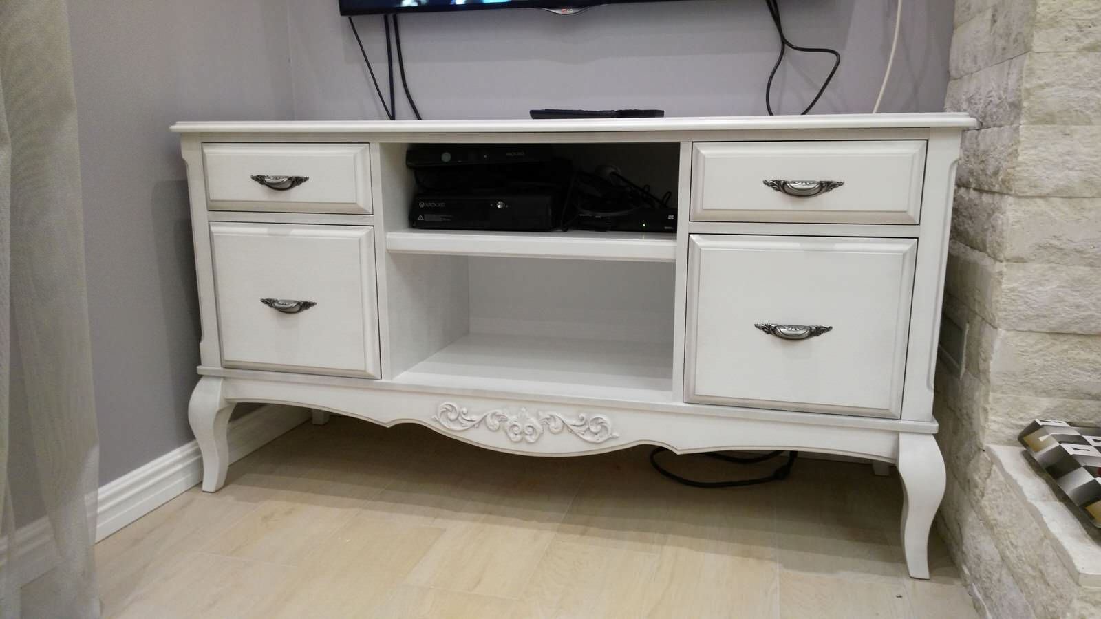 Обложка проекта: Комоды