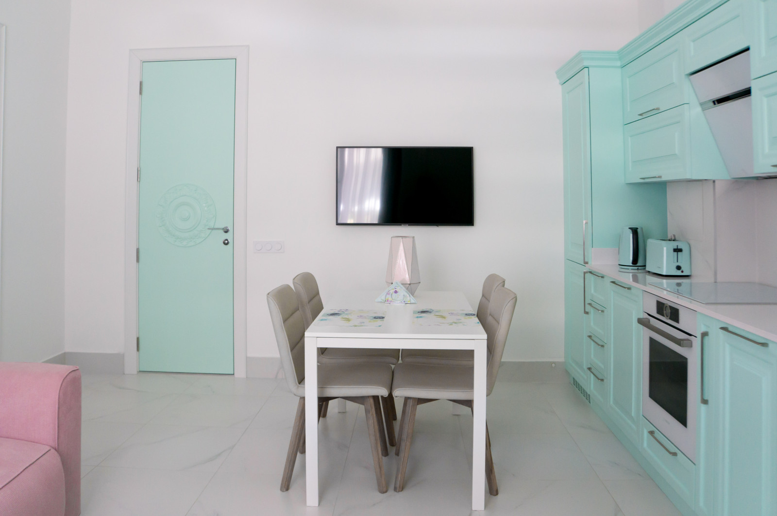 Обложка проекта: Гостевые квартиры в Болгарии, 2018г