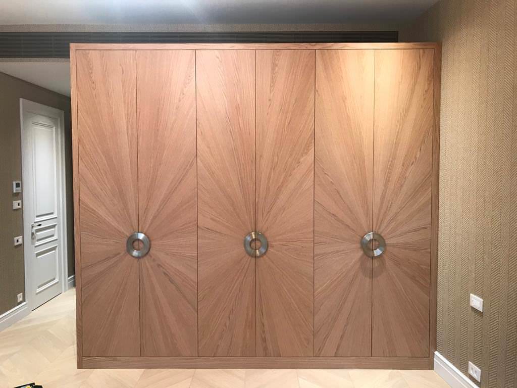 Обложка проекта: Шпон в виде солнечных лучей