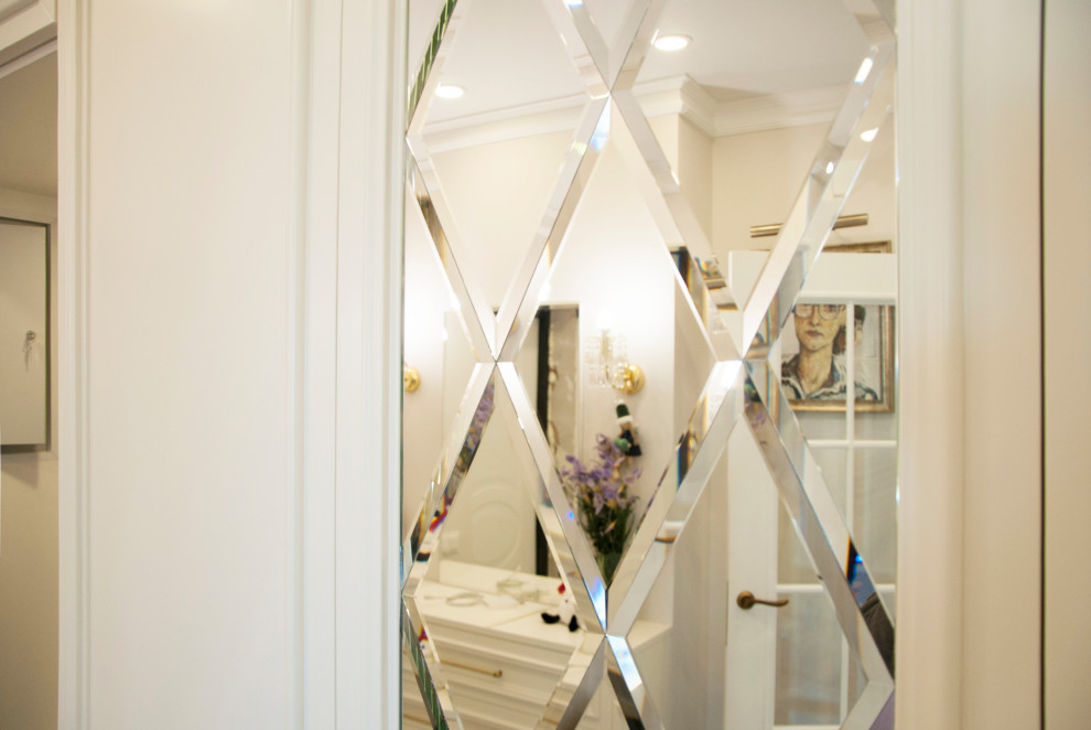 Шкаф. Фрагмент