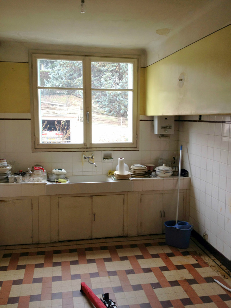 До и после: Полное обновление дома 1950-х годов в Тулузе