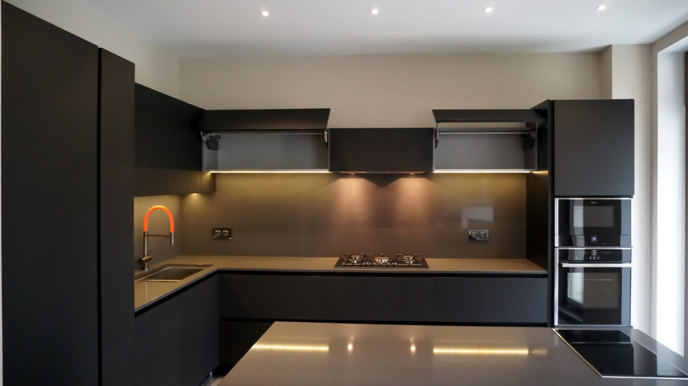 Дом на Озерной