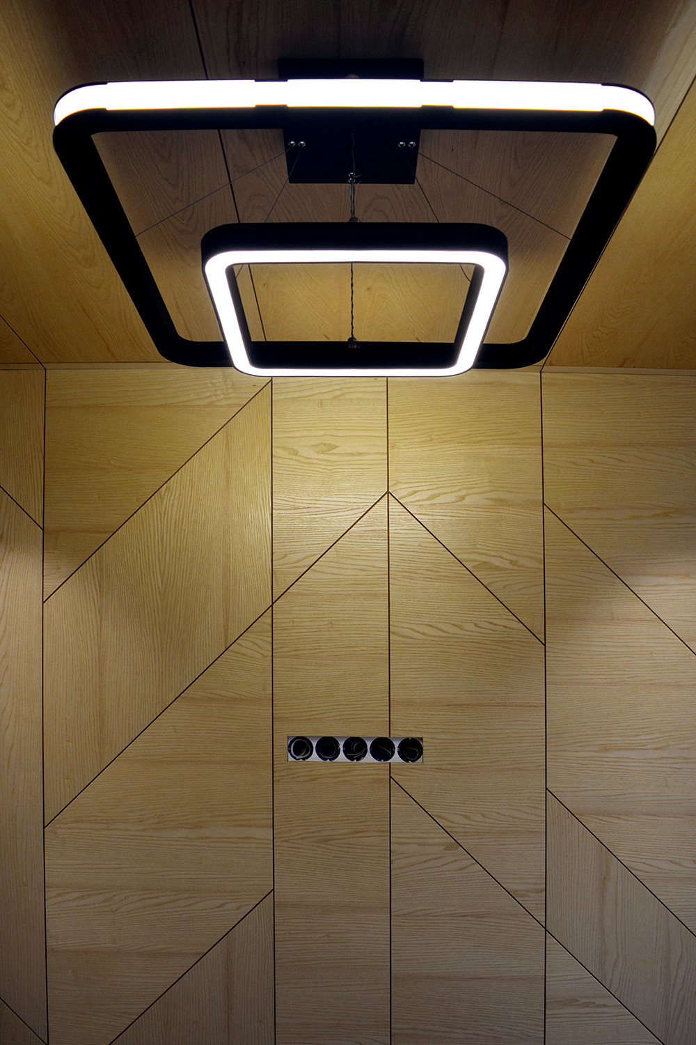 1811 - Кухня (от разработки до реализации)