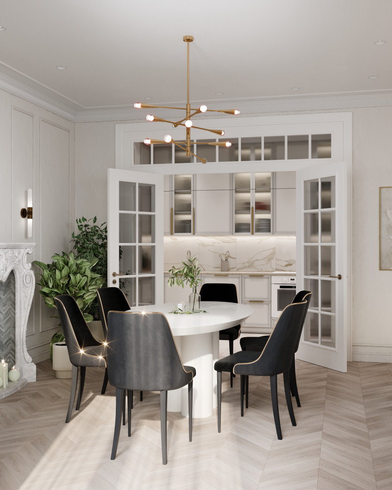 Светлая квартира с французским камином