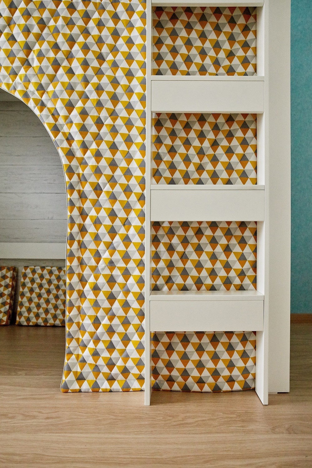 Детская комната для девочки в скандинавском стиле