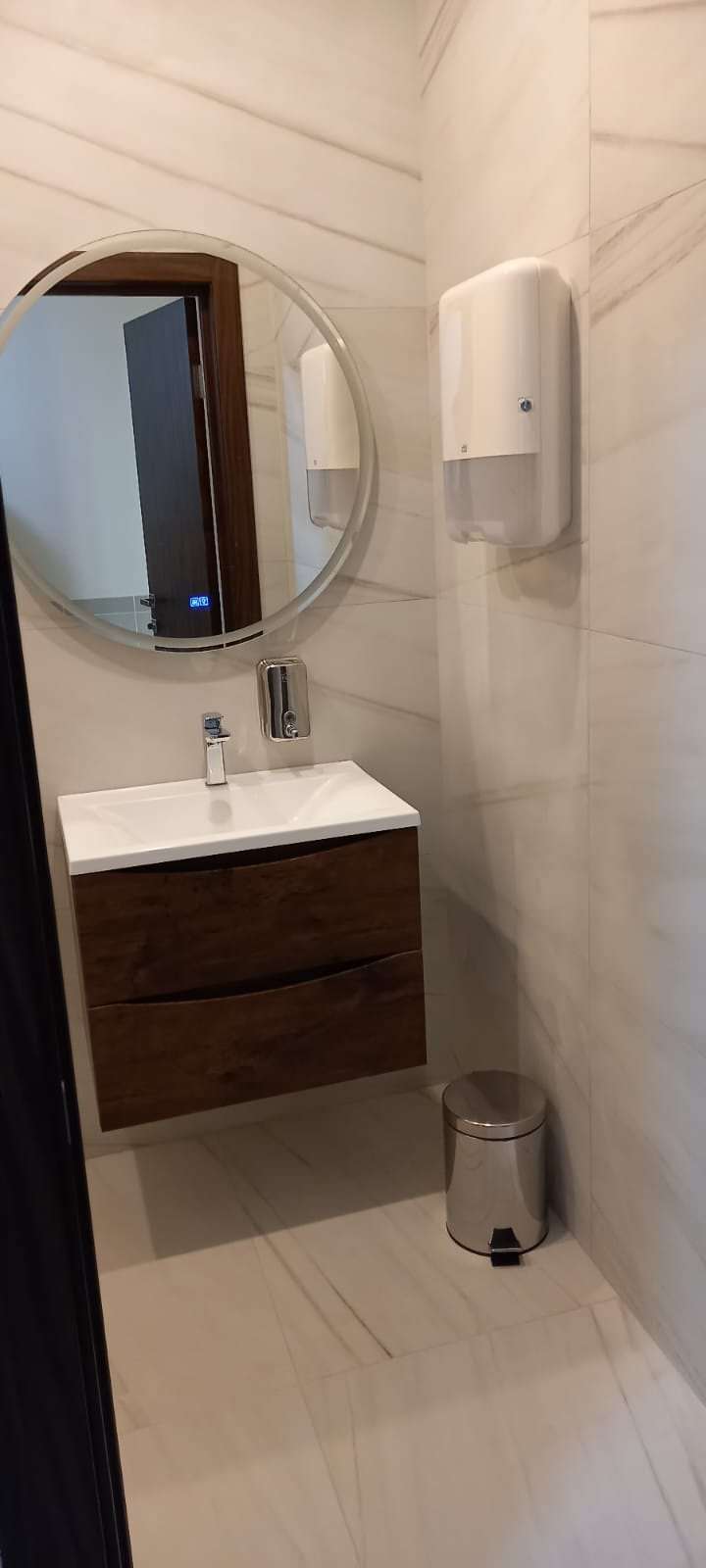 Ресепшн гостиницы г. Королев 40 кв.м.