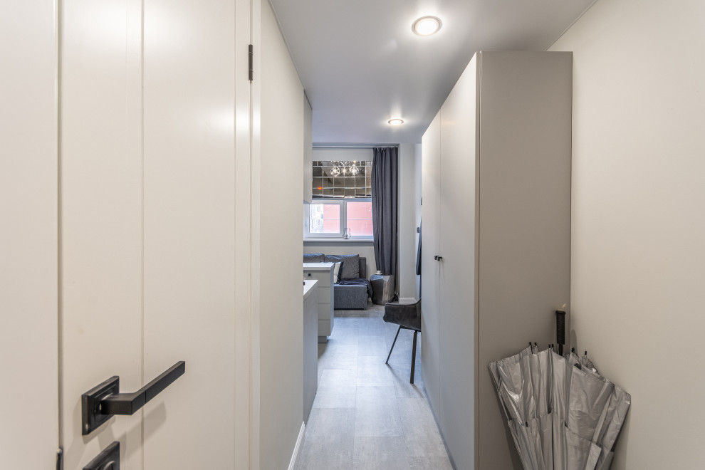 Монохром мужской