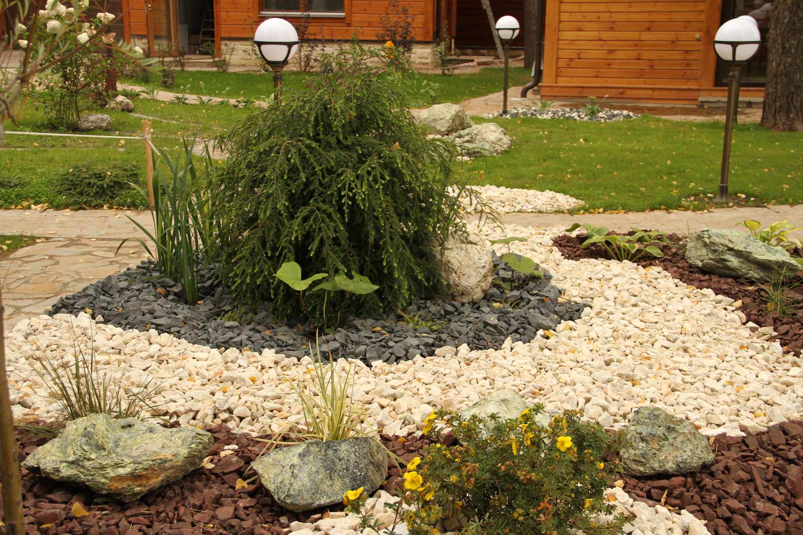 Каменные отсыпки и рокарий