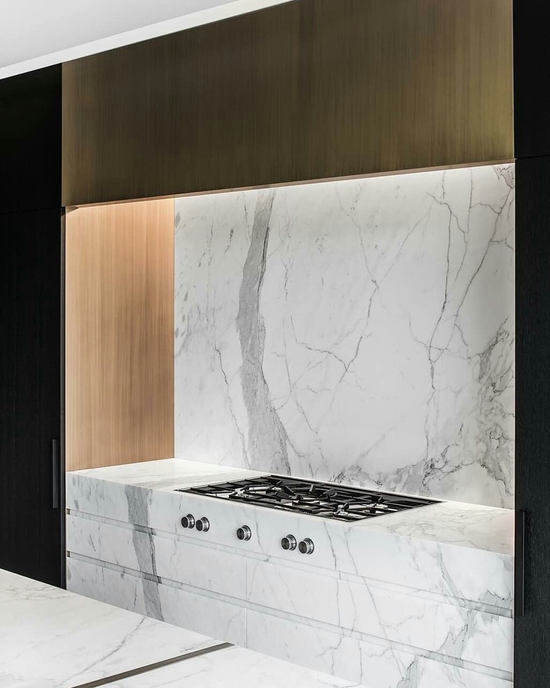 Апартаменты. Дом на набережной.