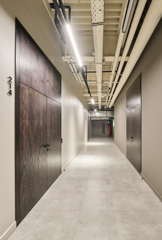 Высокие дубовые двери. 100% массив дуба.