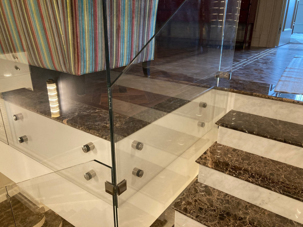 Стеклянные ограждения для лестницы