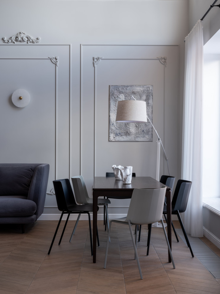 с французским акцентом