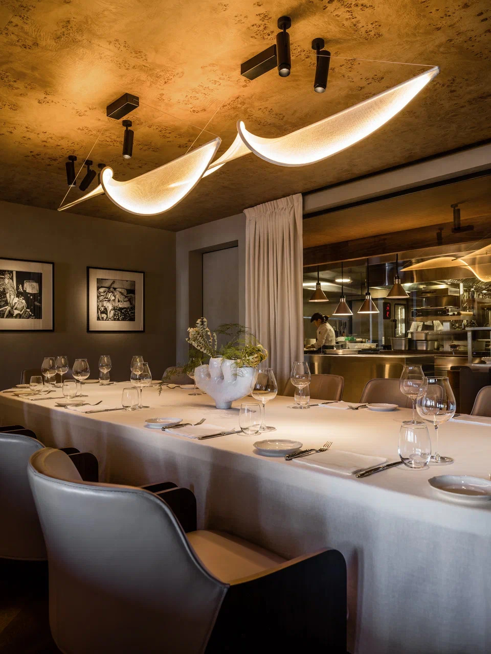 Обложка проекта: Oltremare – двухэтажный ресторан классической итальянской кухни