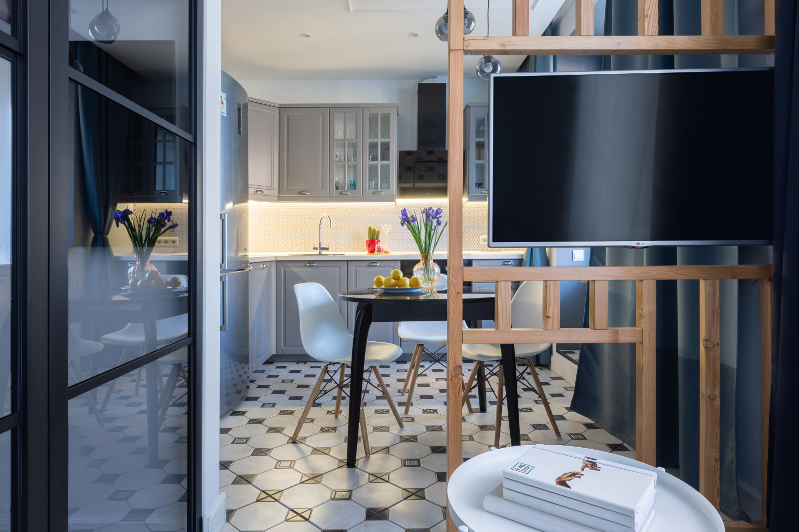 Дизайн-проект квартиры в ЖК "Новый Оккервиль" Минимализм с яркими акцентами 36м2