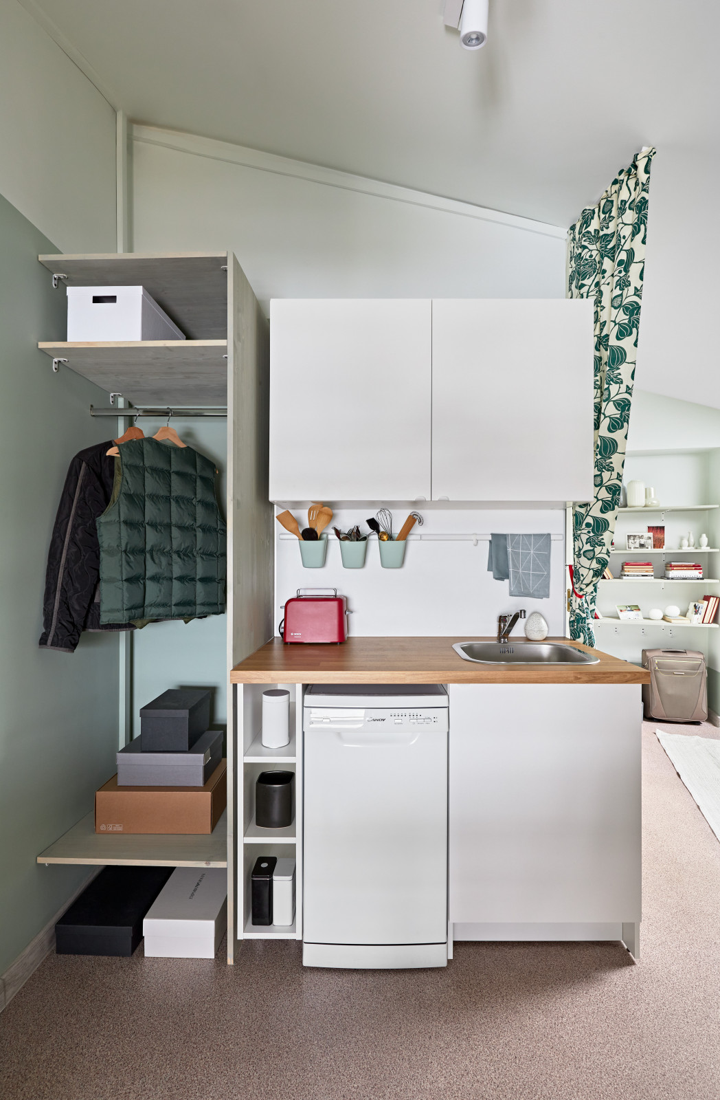 Сроки и смета: 1 мес и 300 000₽ на ремонт апартаментов 25 кв.м.