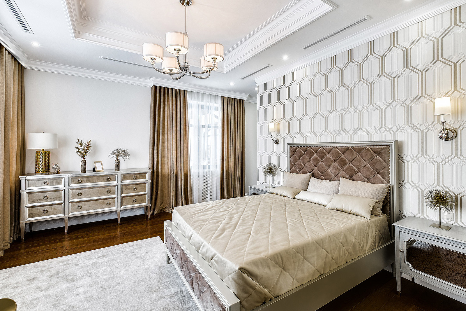 Уютный подмосковный коттедж в стиле ArDeco