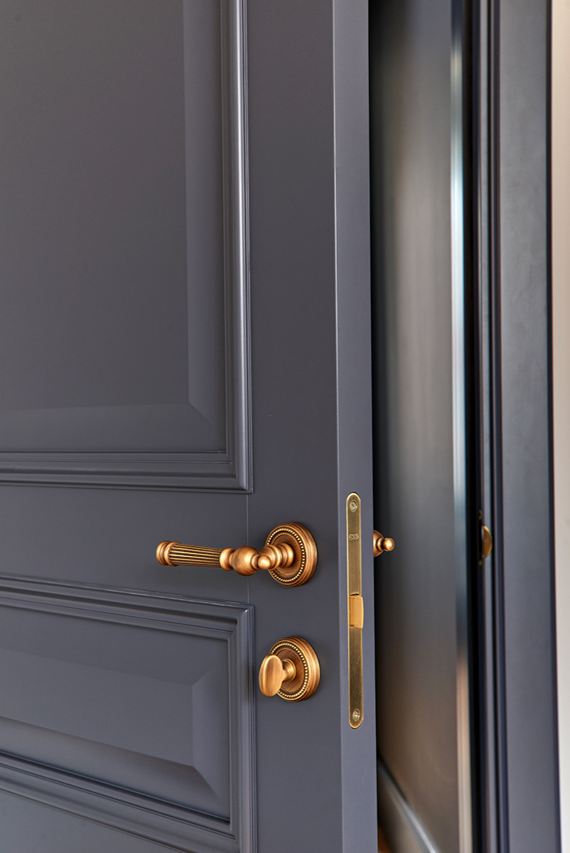 Дом в поселке Британика