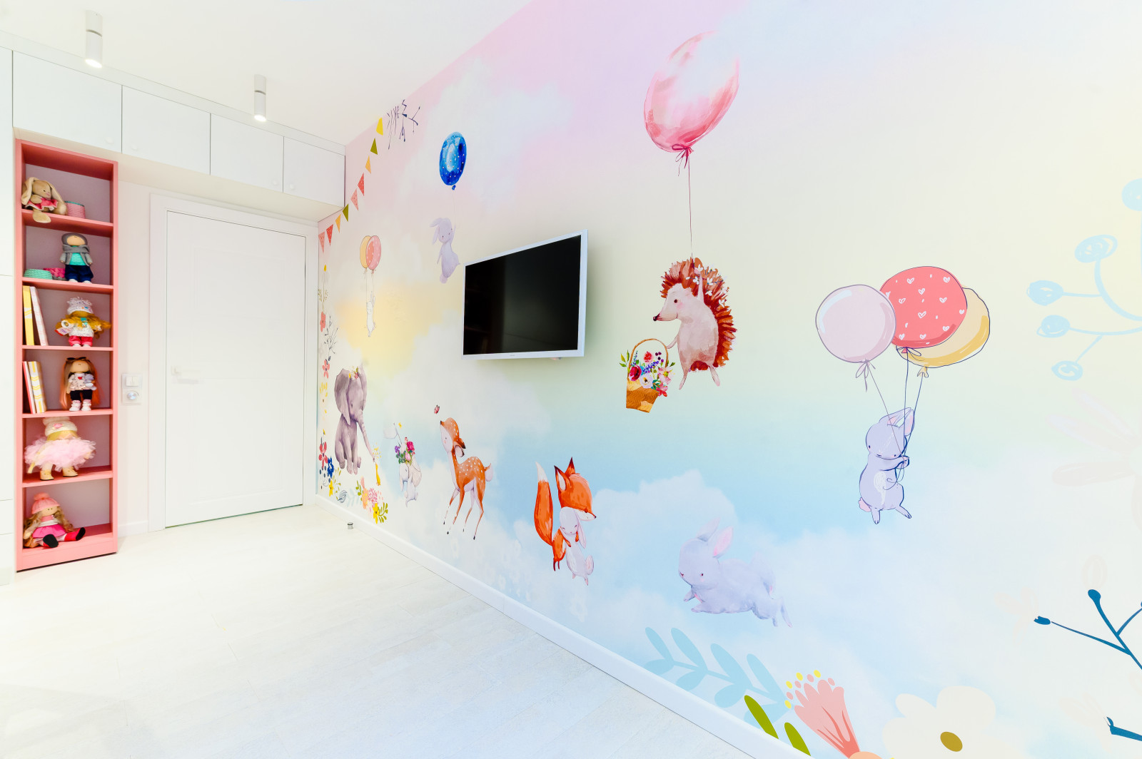 Детская комната "Зайка для Светы"