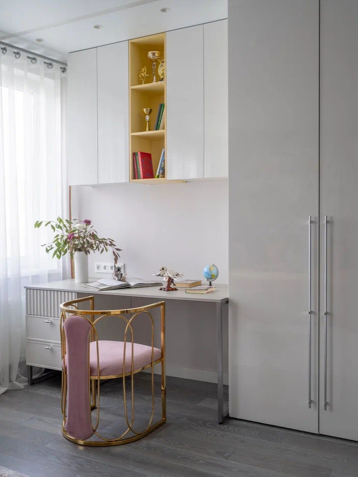 ИЗЫСКАННАЯ СДЕРЖАННОСТЬ