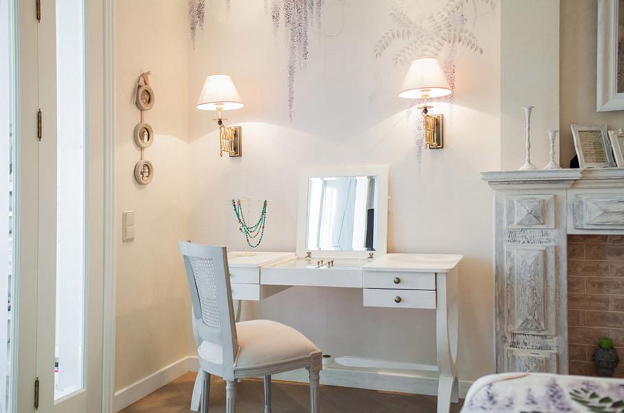 "В Красках Весны" Проект квартиры на Ярцевой (Москва)