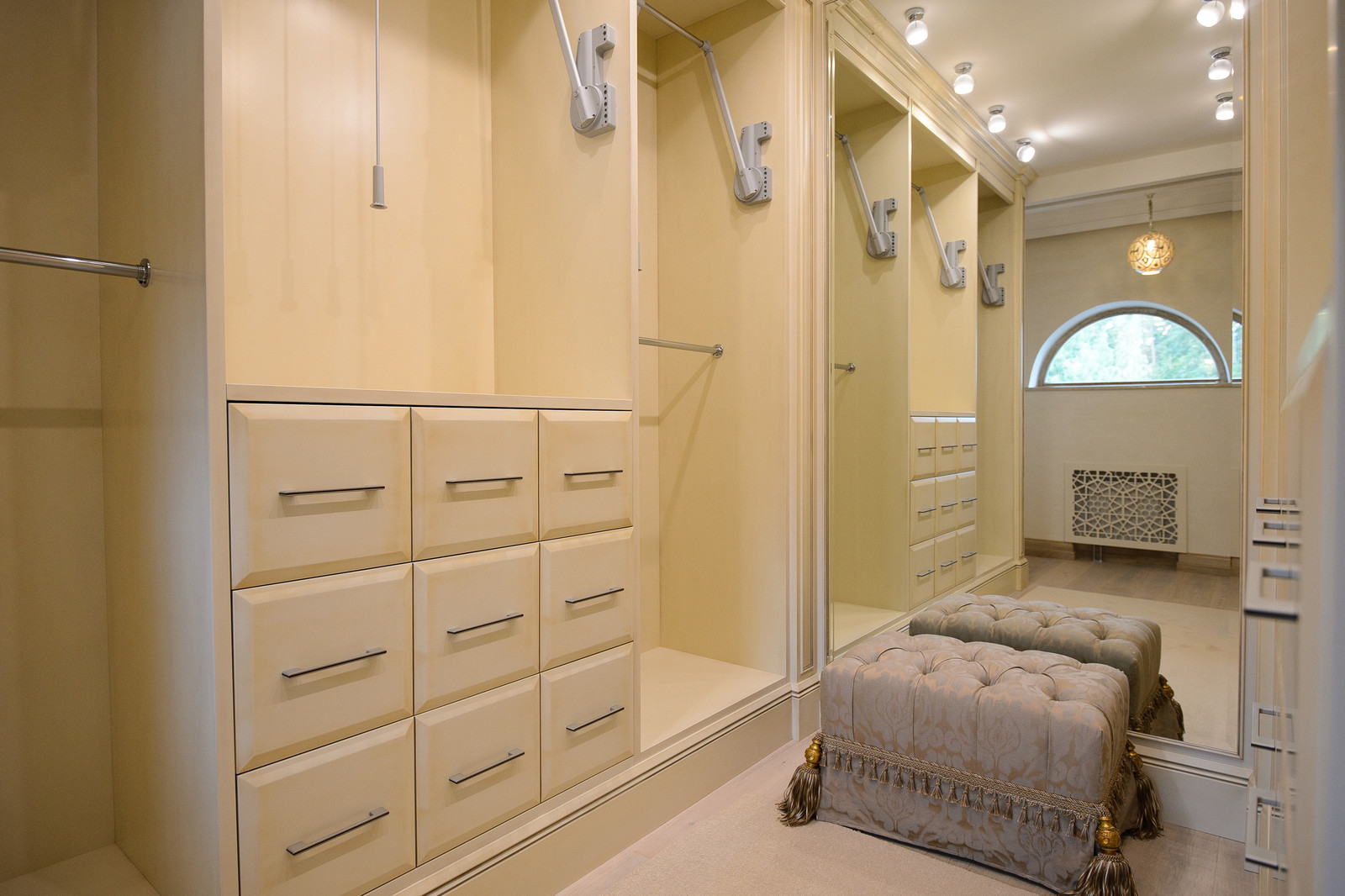 Гардеробная в доме. Барвиха.