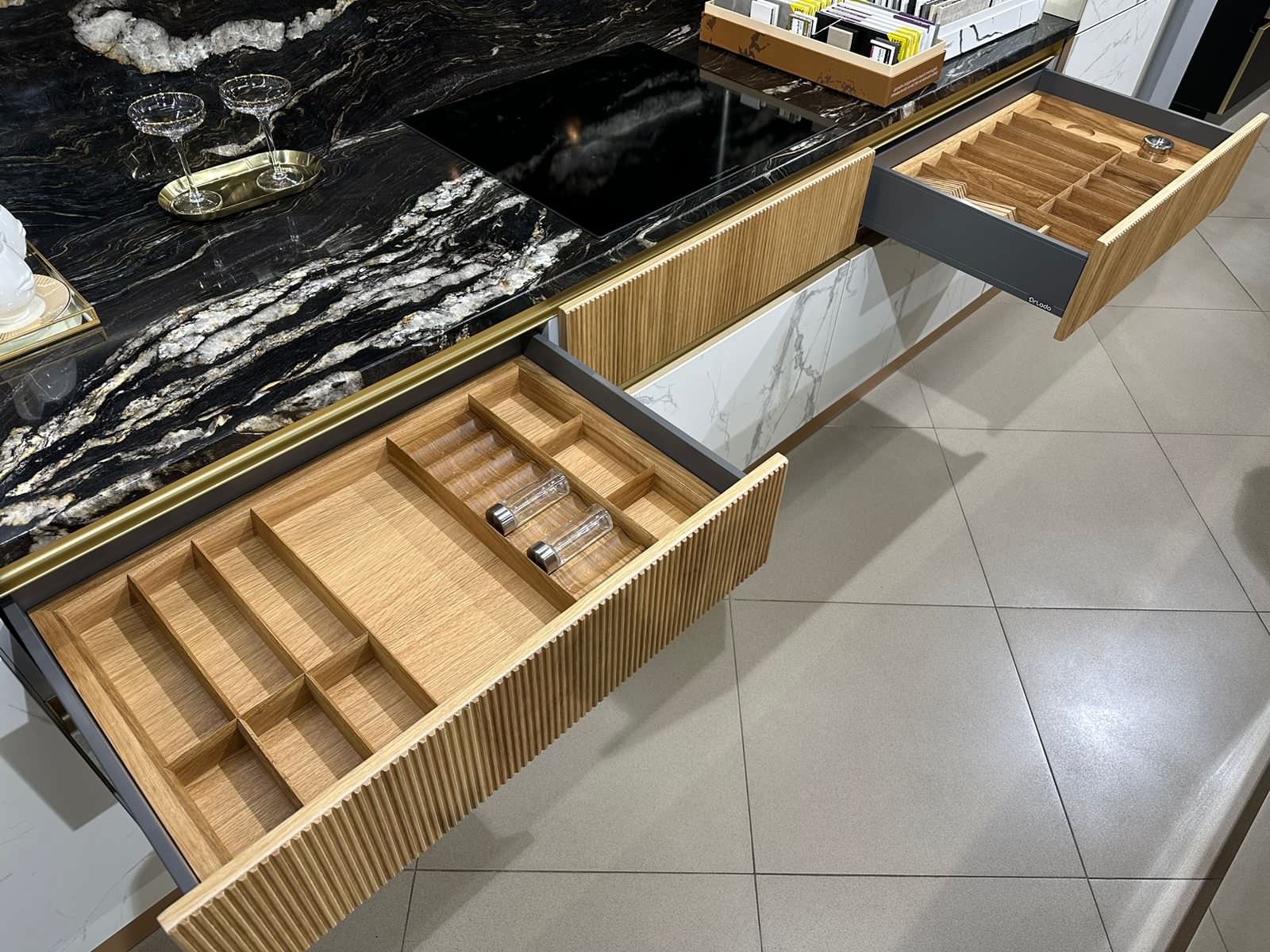 Кухонное наполнение для салона "Кухни ДРИАДА"