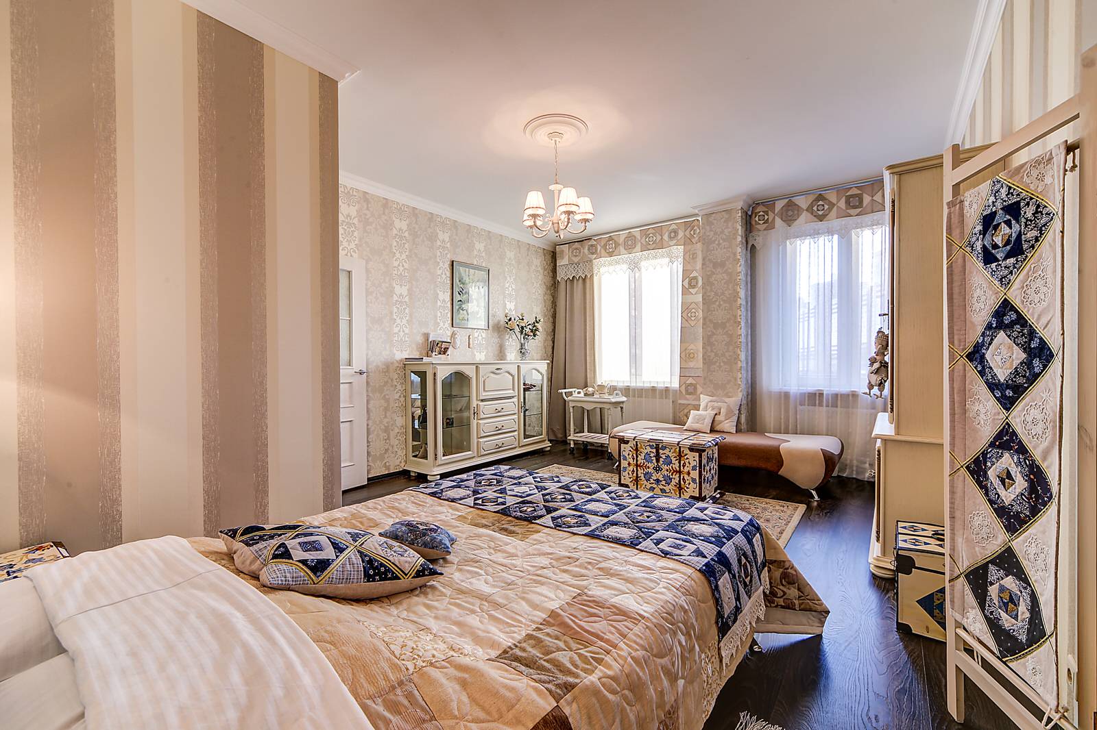 Лоскуты и сундуки