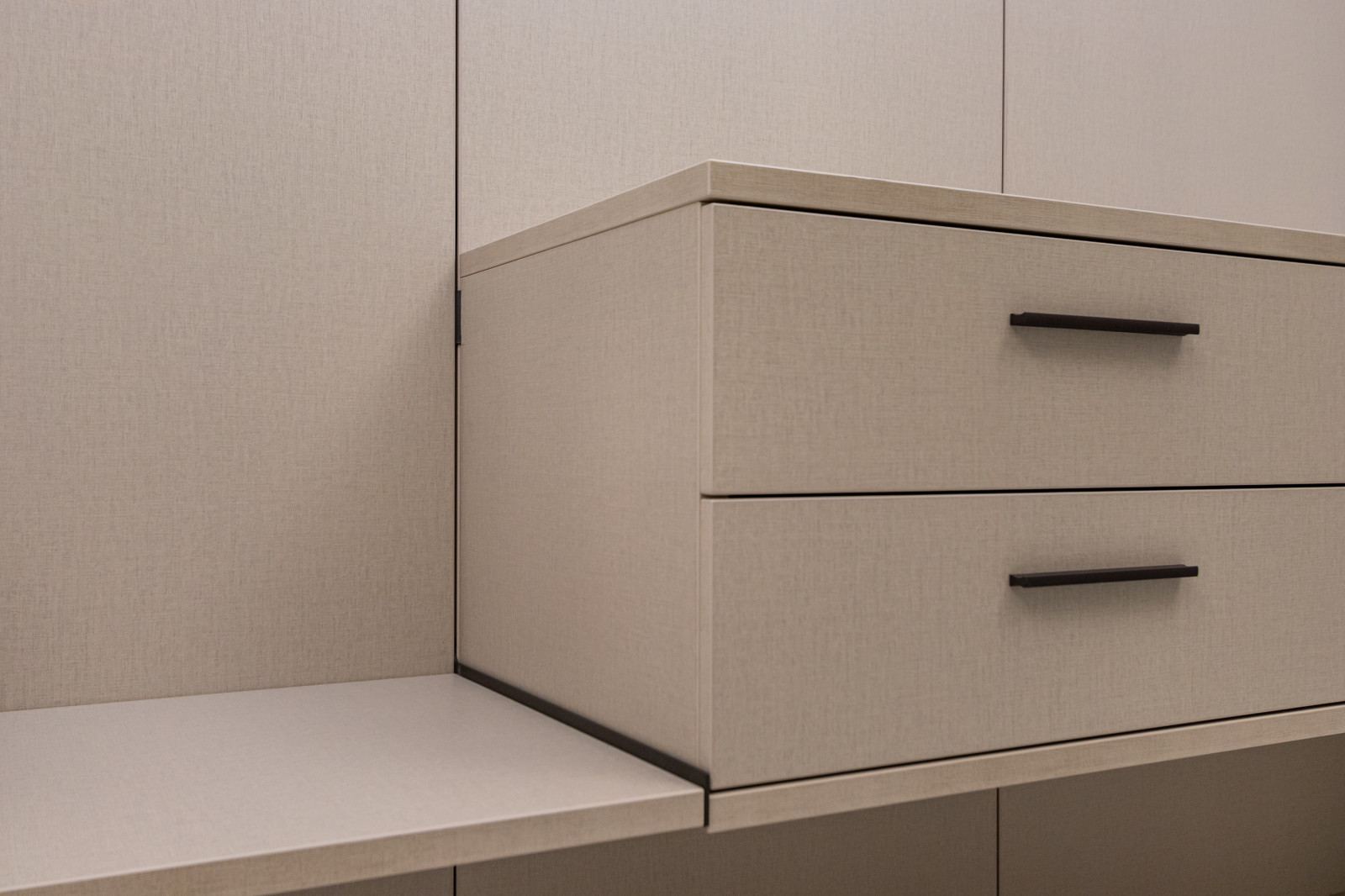 Гардеробная APPERIA на мансарде