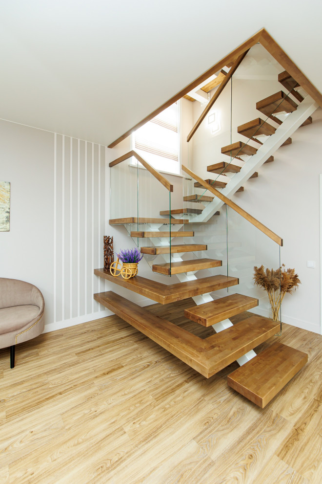 Обложка проекта: Лестница на 2 этажа в Кемерово