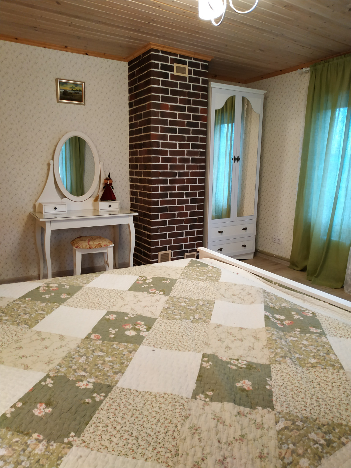 Загородный дом с новогодним настроением