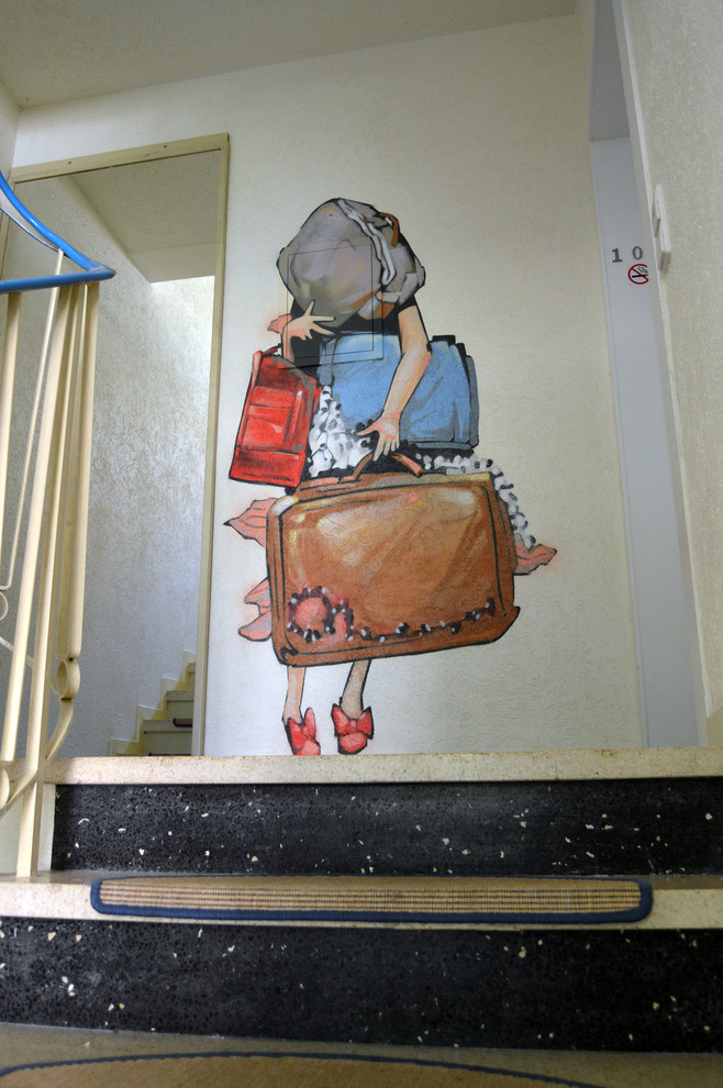 Роспись фасада  и интерьера мини-отеля