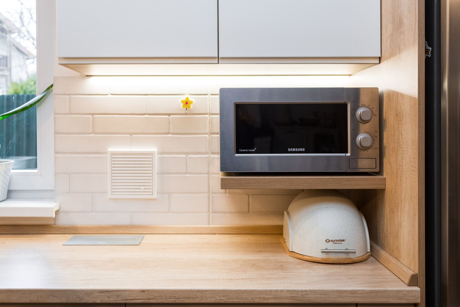 Кухня в частном доме нестандартной планировки