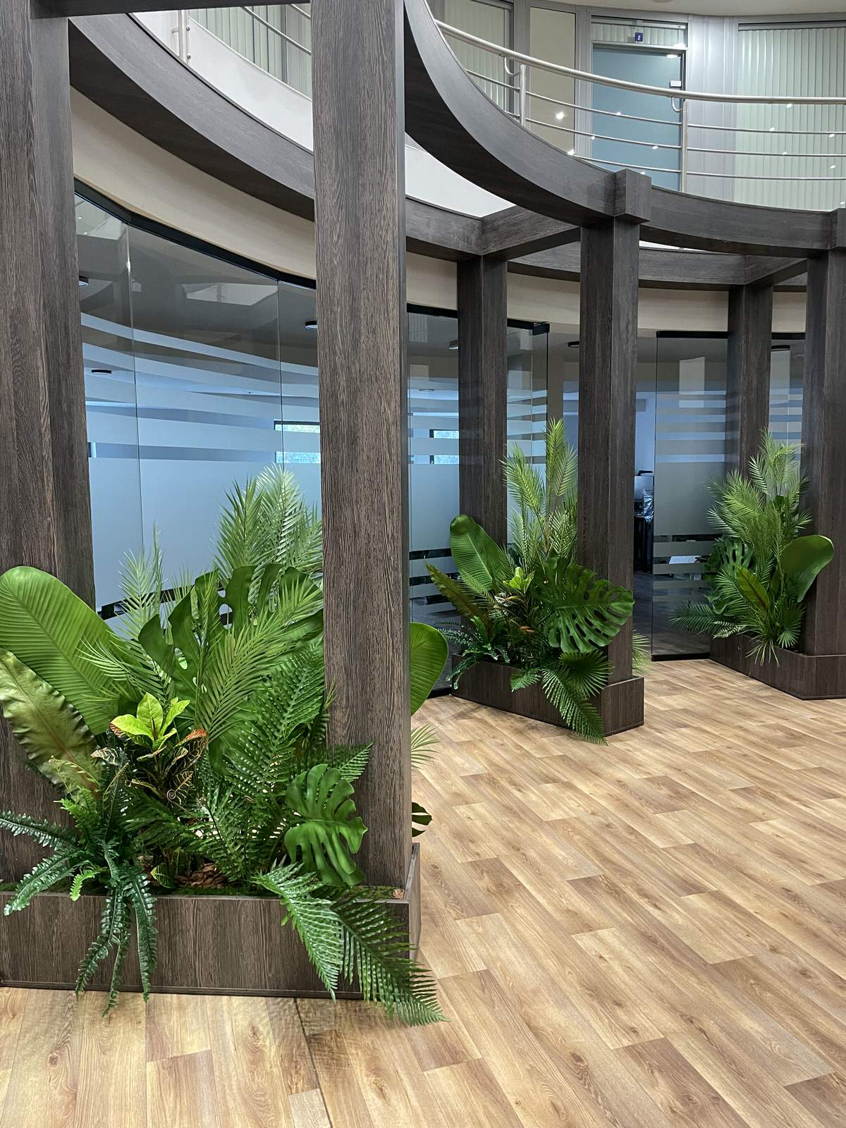 Чайка Плаза - внутреннее озеленение