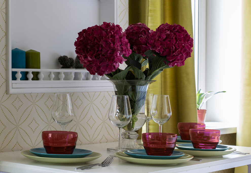 Houzz тур: Угловая хрущевка с яркими деталями