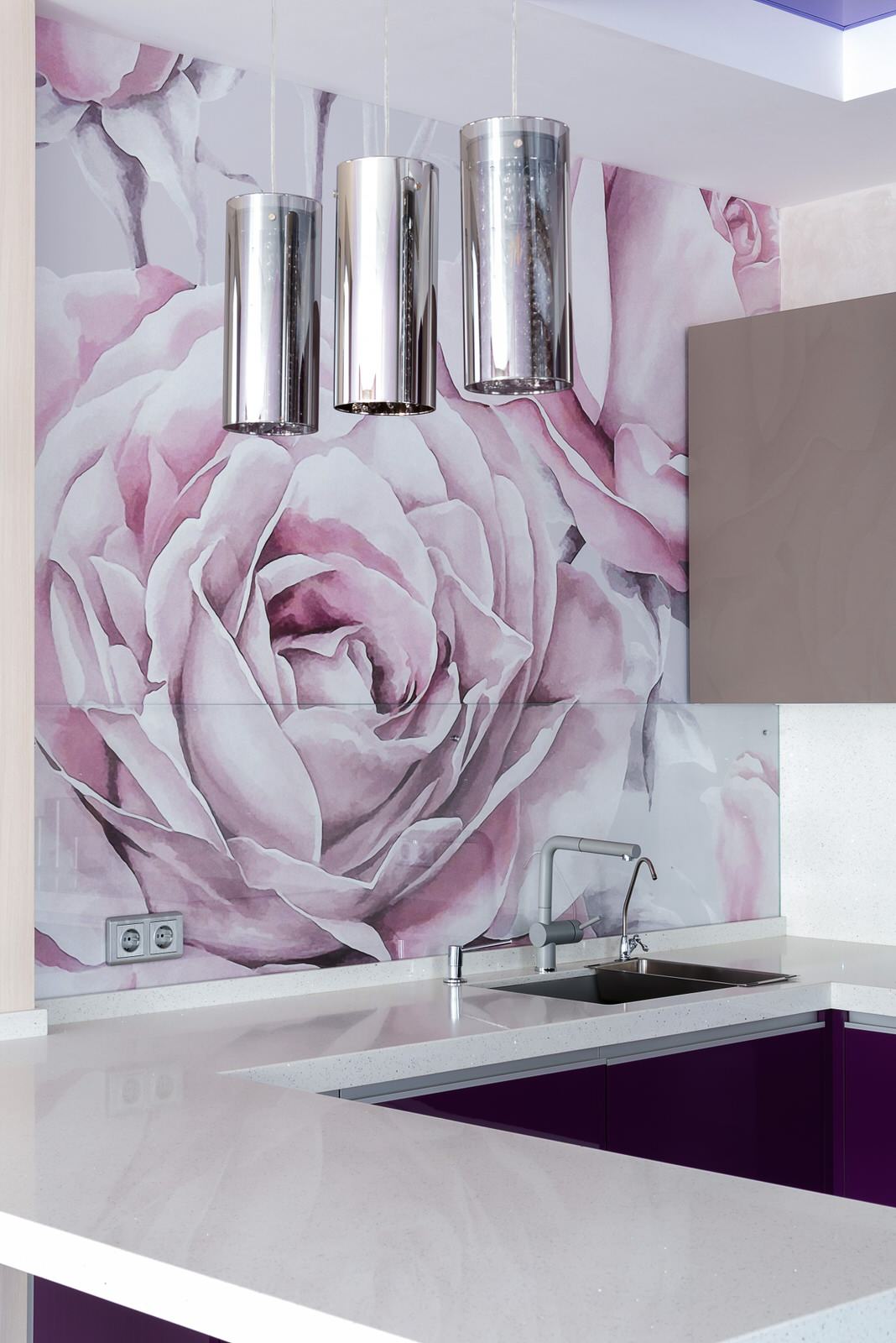 Дом с ирисом