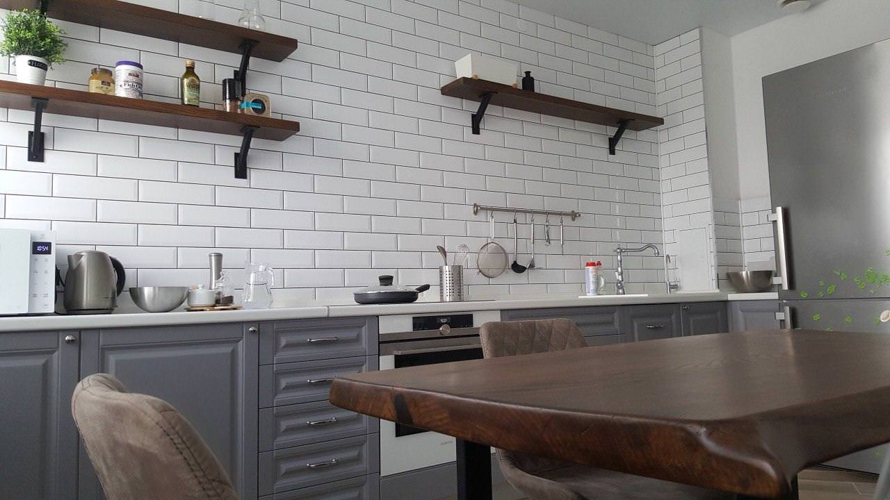 Обложка проекта: Стол из слэба и полки для кухни