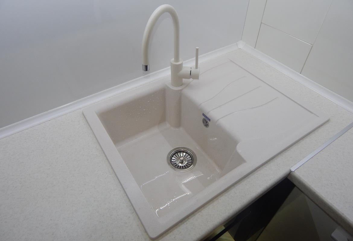 Кухни с фасадами из пластика