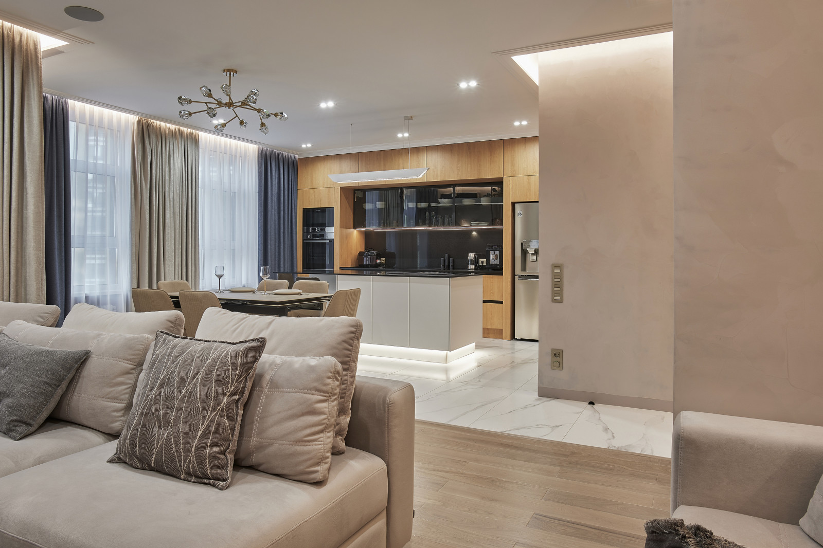 Кухня-гостиная.. 2022 г. Фото.