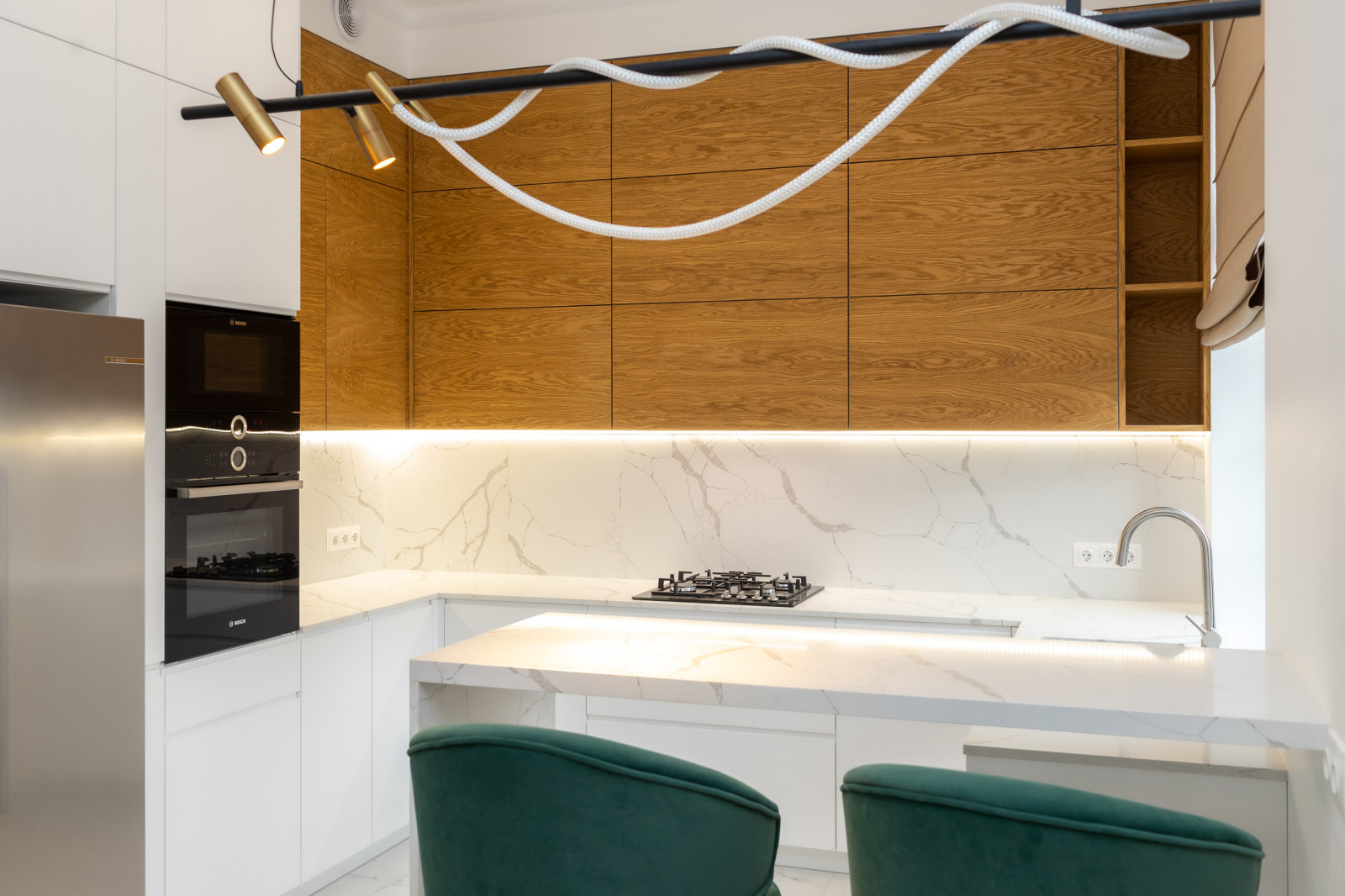 Шпонированная кухня в Зеленоградске