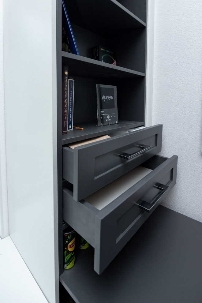 Меблировка подростковой комнаты в нейтральных цветах